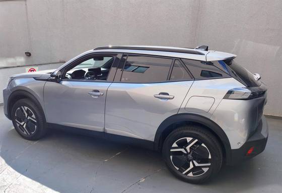 PEUGEOT 2008 1.0 TURBO 200 FLEX ALLURE CVT